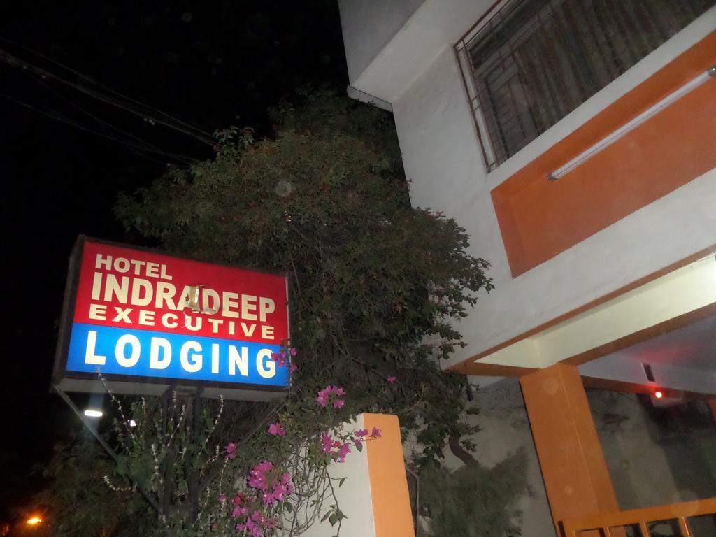 Hotel Indradeep Executive Aurangabad (Maharashtra) Ngoại thất bức ảnh